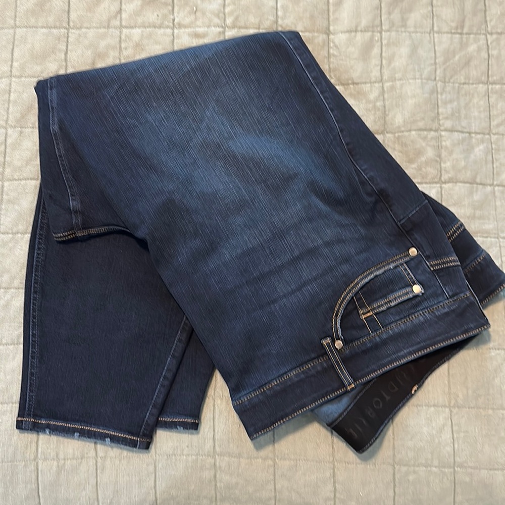 Torrid, Bombshell Skinny, 30R, Dark denim